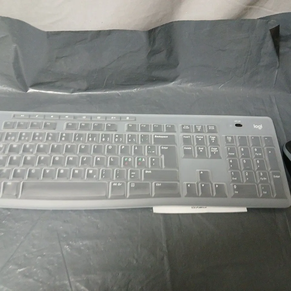 LOGITECH MK270 WIRELESS KEYBOARD & MOUSE SET