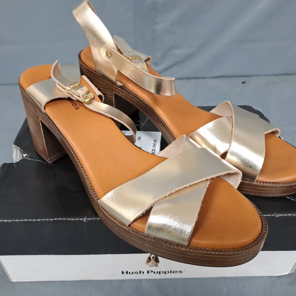 BOXED PAIR OF HUSH PUPPIES GEORGIA HEELED SANDALS IN BROWN - UK 8