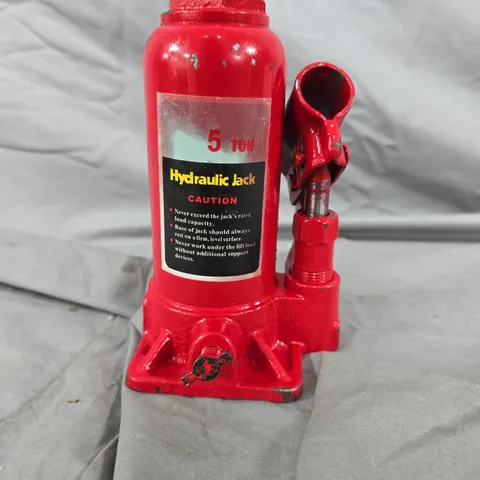 Red 5-Ton Hydraulic Jack – Miniature Scale Model