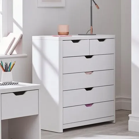 BOXED ASPEN WHITE OAK 4 AND 2 DRAWER CHEST