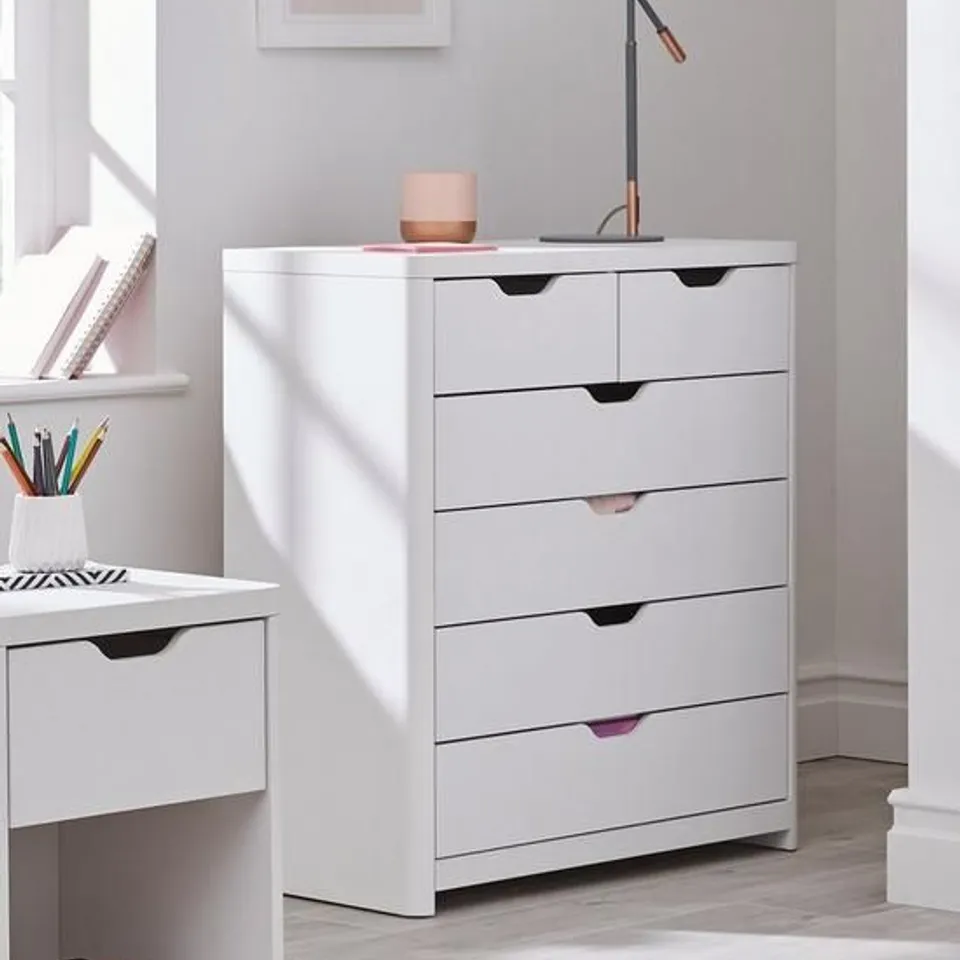 BOXED ASPEN WHITE OAK 4 AND 2 DRAWER CHEST