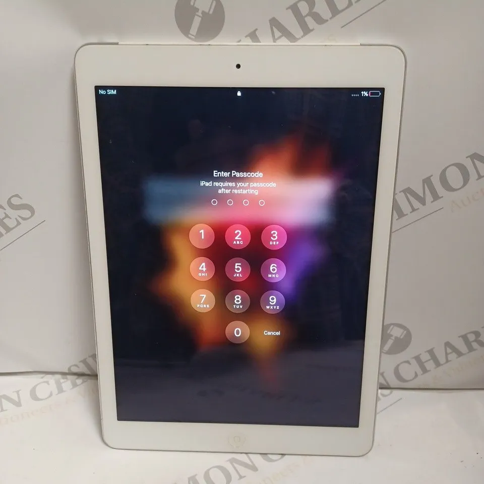 APPLE IPAD AIR A1475 - SLIVER