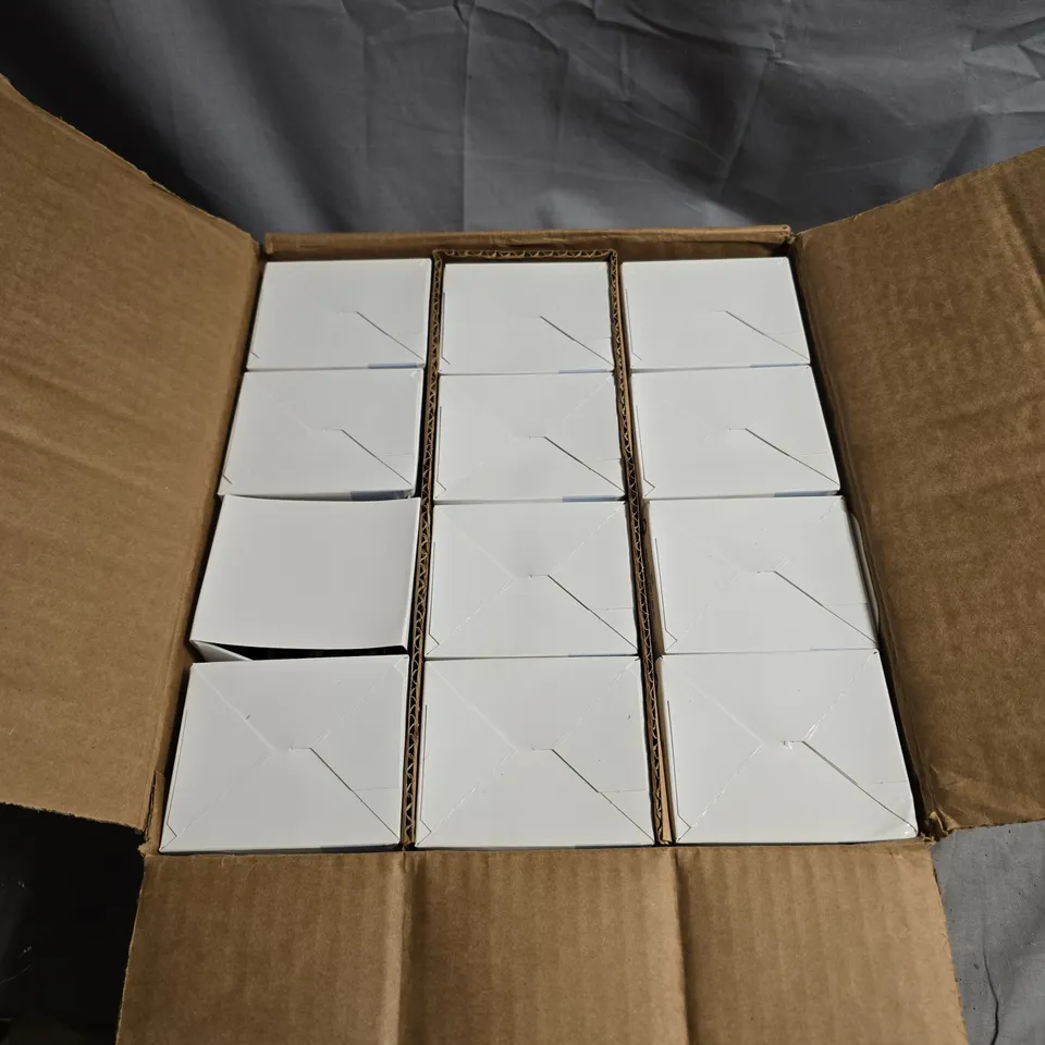 APPROXIMATELY 12 X MATRIX ESSENTIALS SOLUTIONIST 5+ PROTOPAK RESTRUCTURIZING TREATMENT