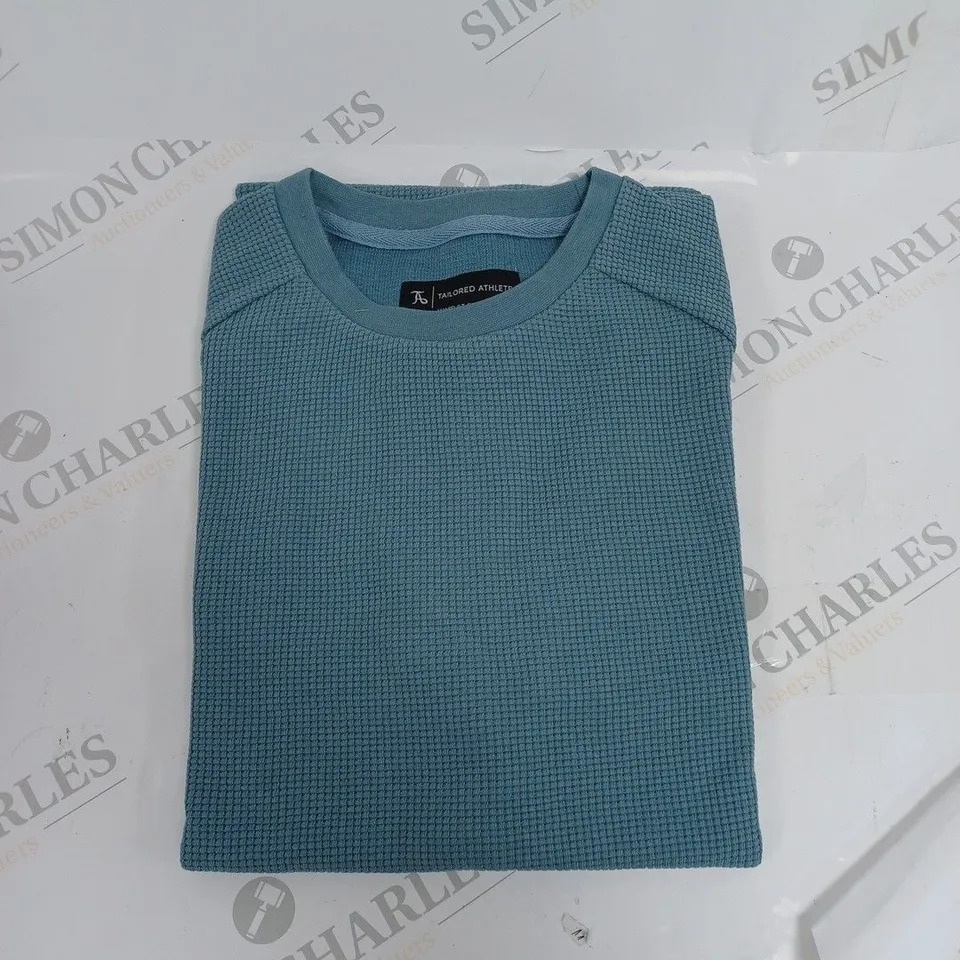 TAILORED ATHLETE WAFFLE T SHIRT IN SLATE BLUE - MEDIUM