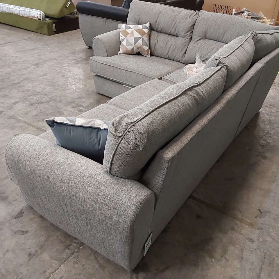 QUALITY DESIGNER LUSSO FABRIC UPHOLSTERED CORNER SOFA WITH SCATTER CUSHIONS 