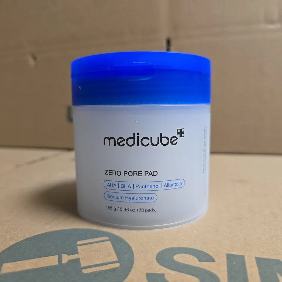 MEDICUBE ZERO PORE PAD – 70 PADS, 155 G TUB