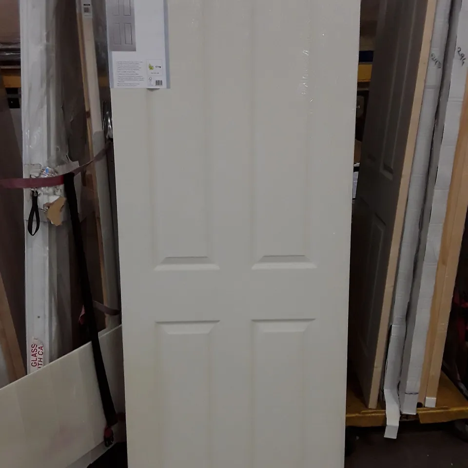 GEOM 4 PANEL WHITE INTERNAL DOOR 1981×762×35MM