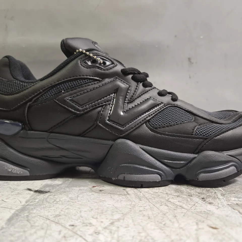 PAIR OF NEW BALANCE 9060 TRAINERS IN BLACK SIZE UK 10.5