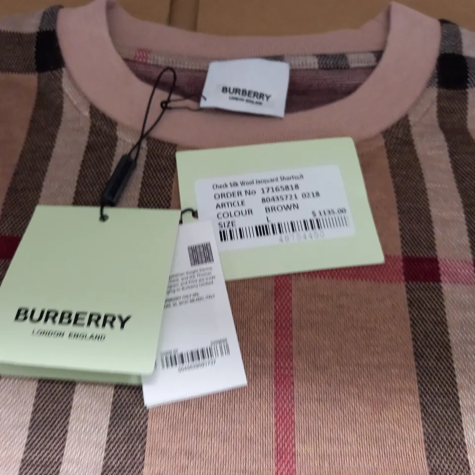 BURBERRY CHECK SILK WOOL JACQUARD SHORTSUIT - L