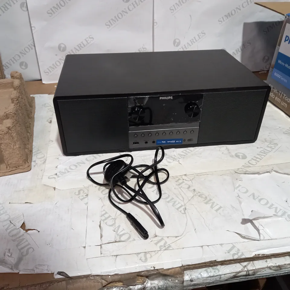 PHILIPS AUDIO M6805/10 MICRO MUSIC SYSTEM