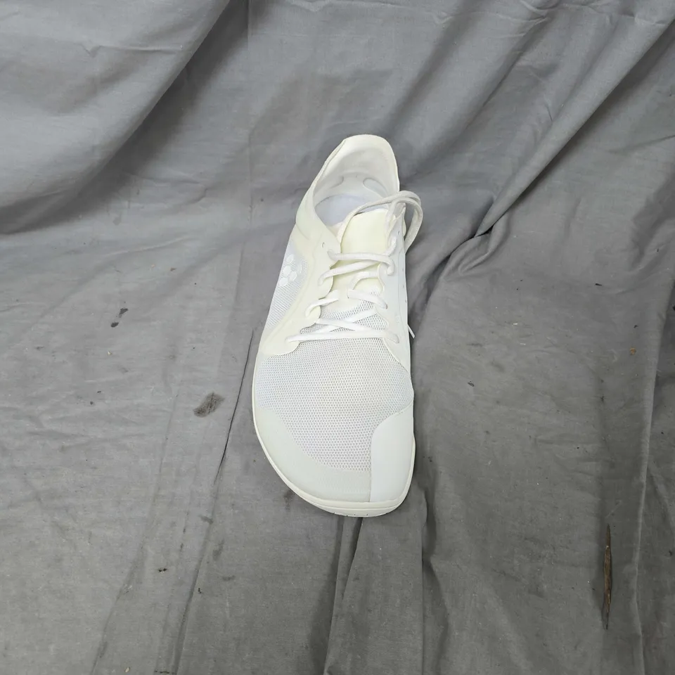 UNBOXED PAIRS OF VIVOBAREFOOT WHITE MESH RUNNING SNEAKERS – EU 48