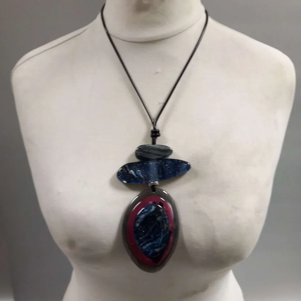 BRAND NEW BROWN PEPPER HANDBAGS JEWELLERY CONNECTION UK NECKLACE