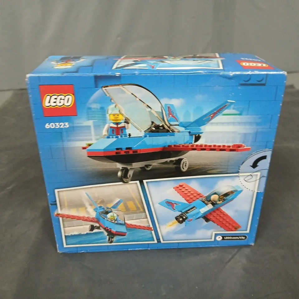 LEGO CITY 60323 BLUE & RED AIRCRAFT – BOXED