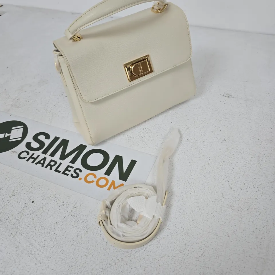 DAVID JONES CREAM LEATHER HANDBAG WITH GOLD TURN-LOCK – WITH DETACHABLE STRAP (BRAND TAG ATTACHED)