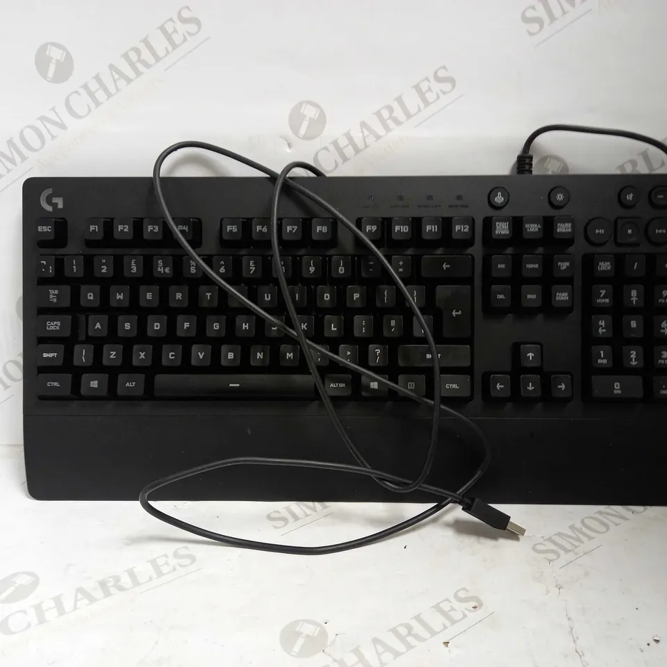 LOGITECH G213 PRODIGY KEYBOARD