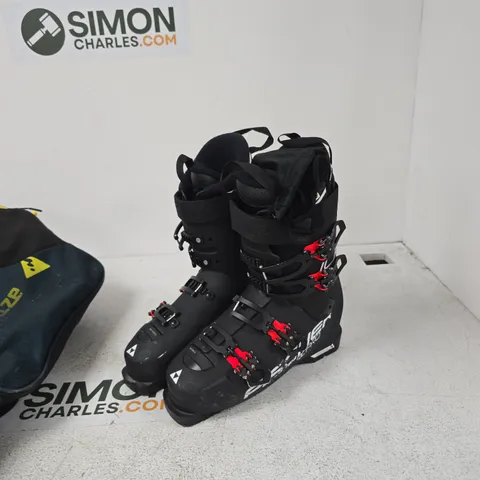 FISCHER RC PRO SKI BOOTS, BLACK WITH RED BUCKLES, EU 27.5