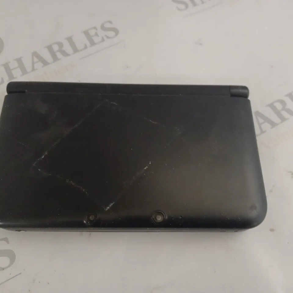 NINTENDO 3DS XL 