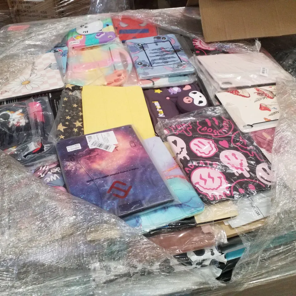 PALLET CONTAINING LARGE QUANTITY OF ASSORTED TABLET CASES