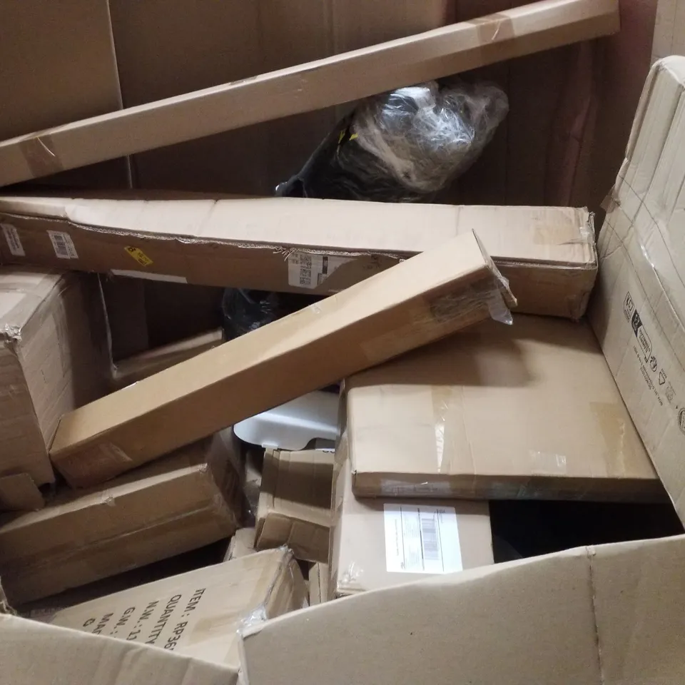 PALLET CONTAINING ASSORTED PRODUCTS INCLUDING PRESSURE WASHER, DOG RAMP, STAIR CARPET RODS, TOWEL RAIL & MAGNETIC MINI EXERCISE BIKE