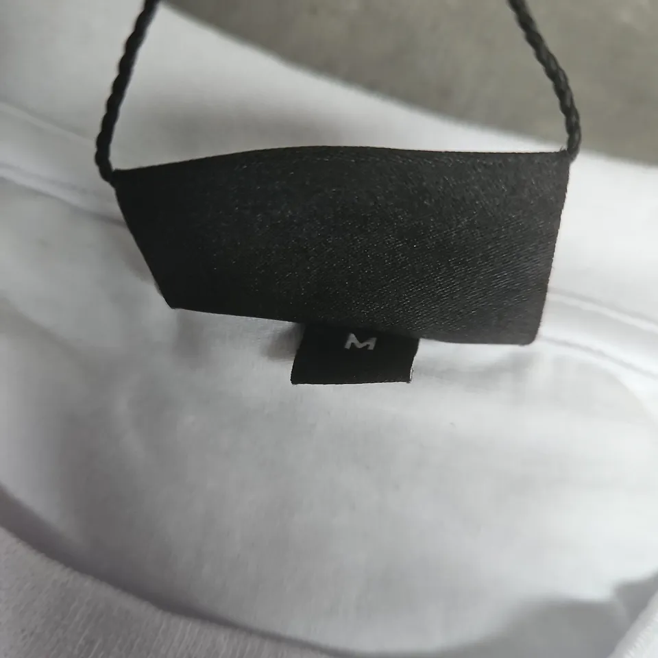 BONBERRY LONDON WHITE T-SHIRT WITH COLOURFUL POCKET – SIZE M