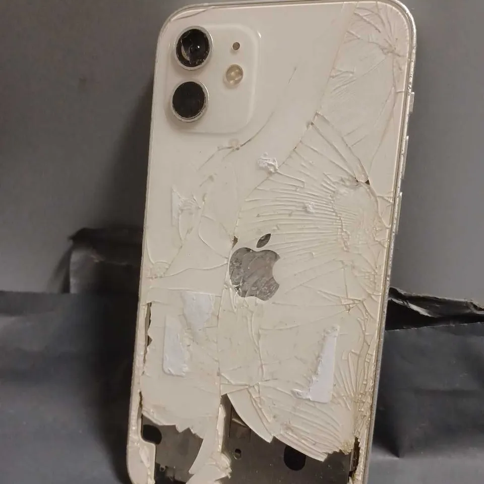 APPLE IPHONE - MODEL UNSPECIFIED