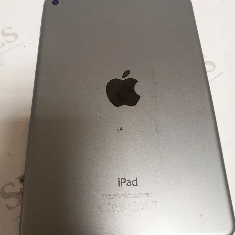 APPLE IPAD MINI 4