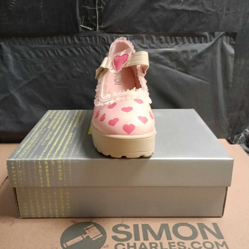 KOI MELANIE SWEETHEART MARY JANE SHOES PINK SIZE 6