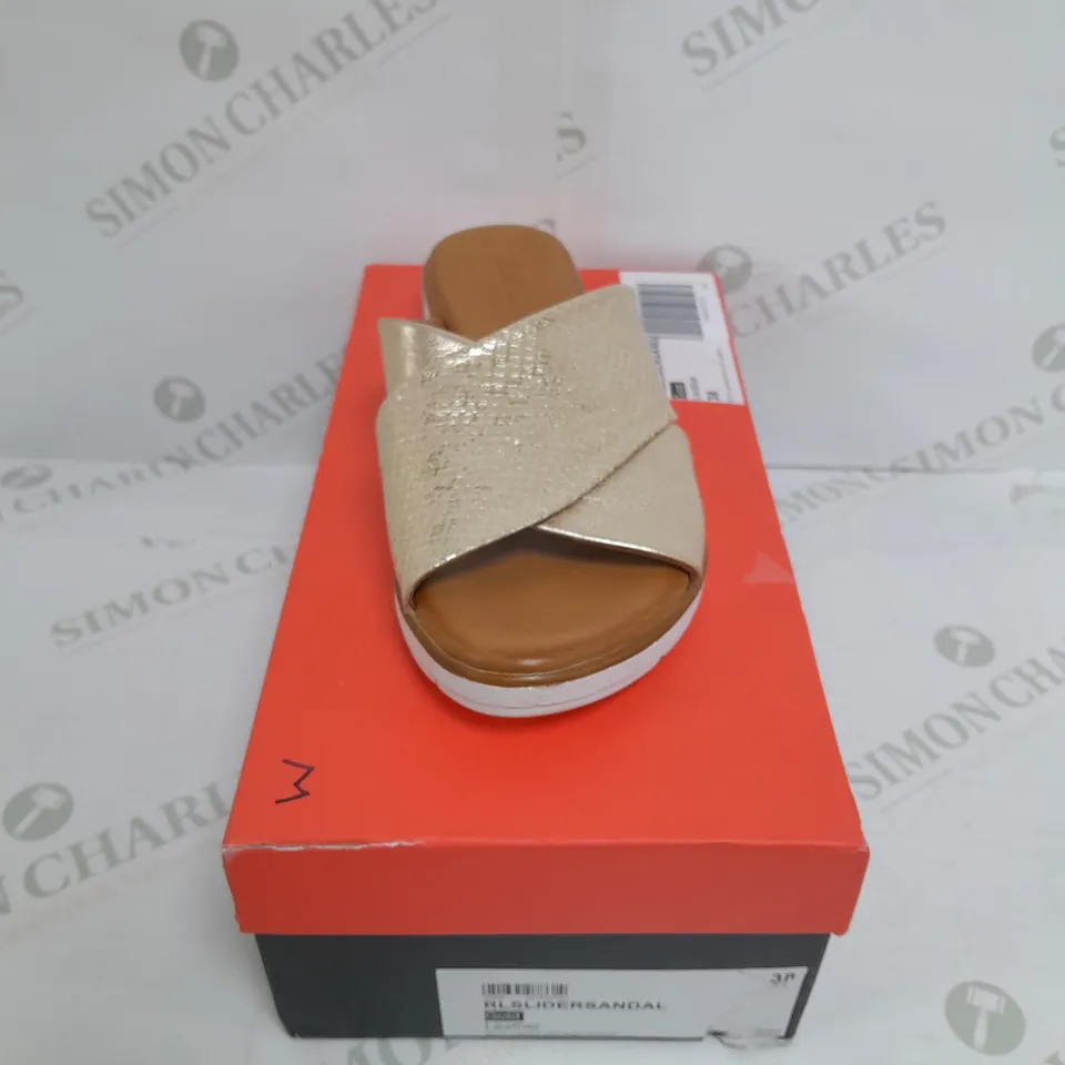 BOXED PAIR OF RUTH LANGSFORD SANDALS IN CHAMPAGNE GOLD SIZE 5