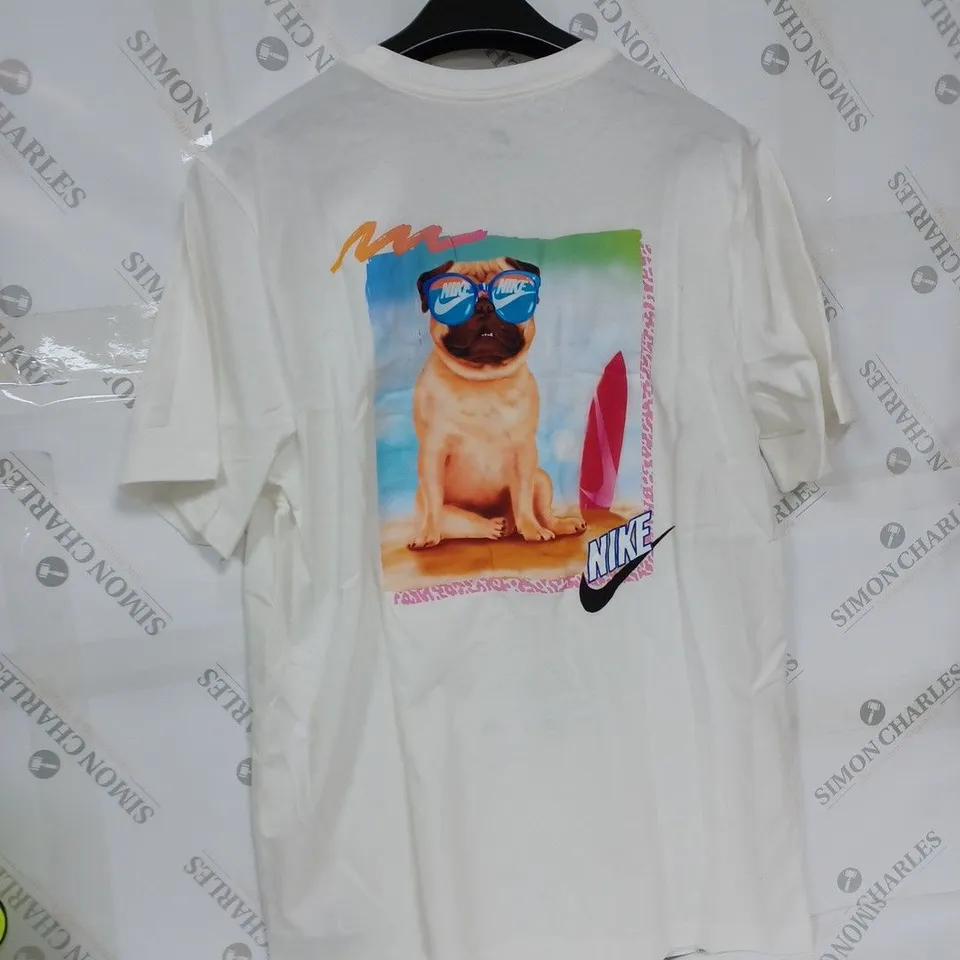 MENS LARGE WHITE NIKE TOP 