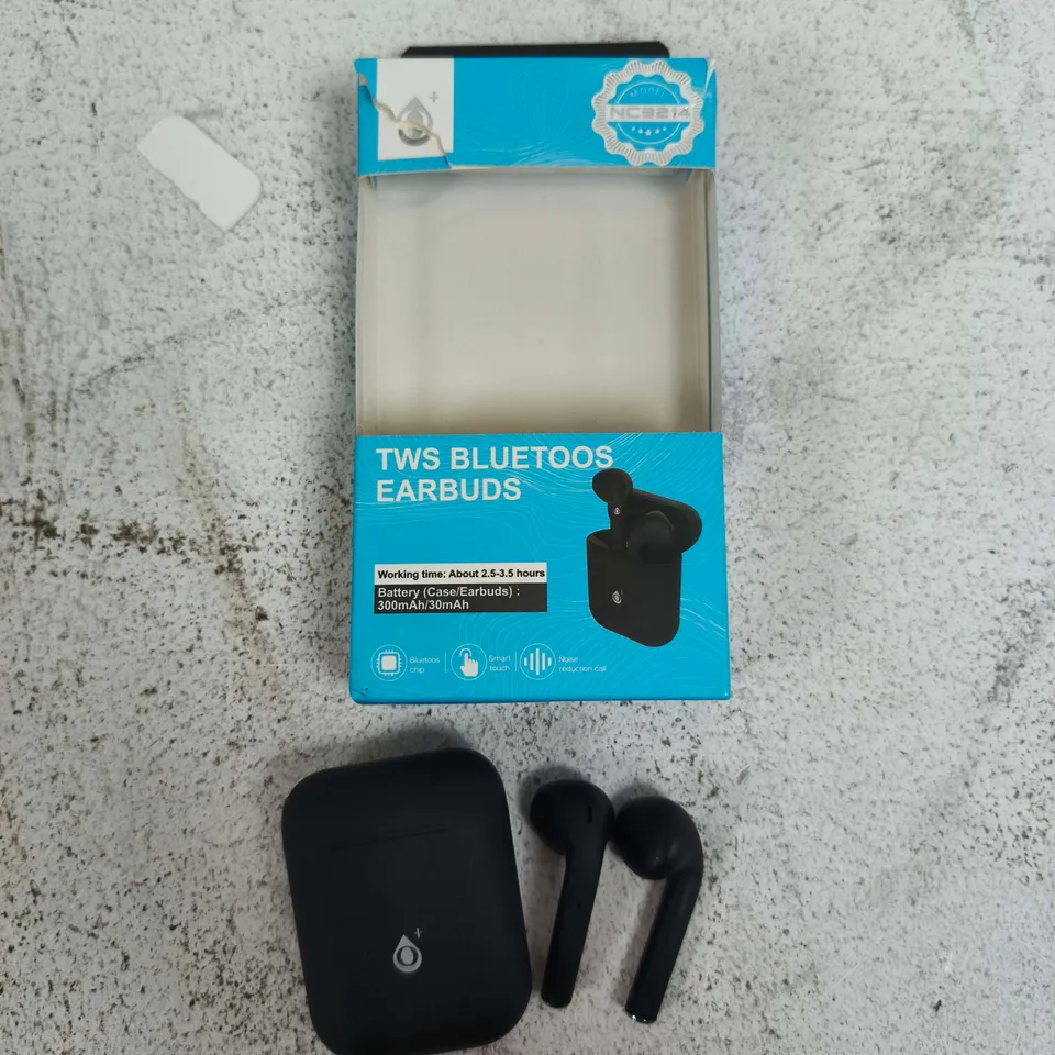 TWS BLUETOOTH EARBUDS WITH CHARGING CASE