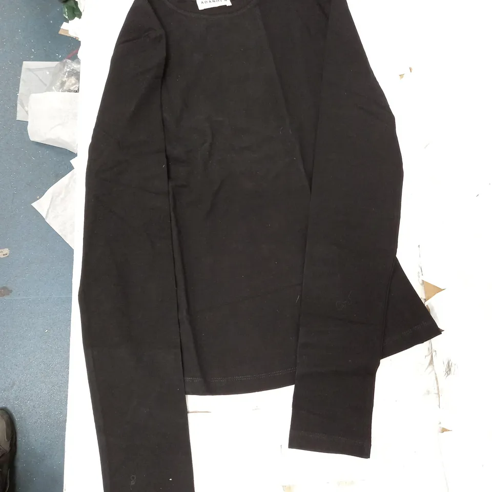 LONG SLEEVE TOP - BLACK - MEDIUM 