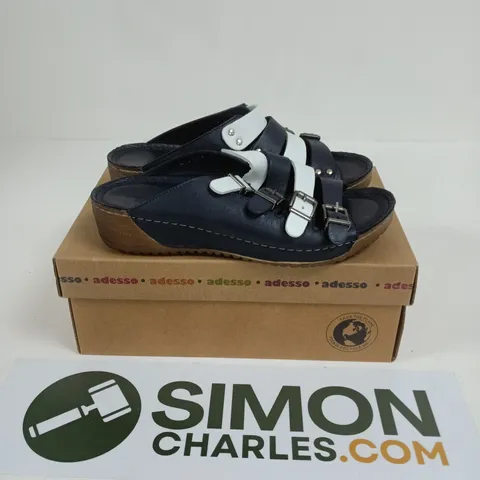 BOXED PAIR OF ADESSO OPEN TOES STRAPPY SHOES IN NAVY/WHITE - SIZE 39