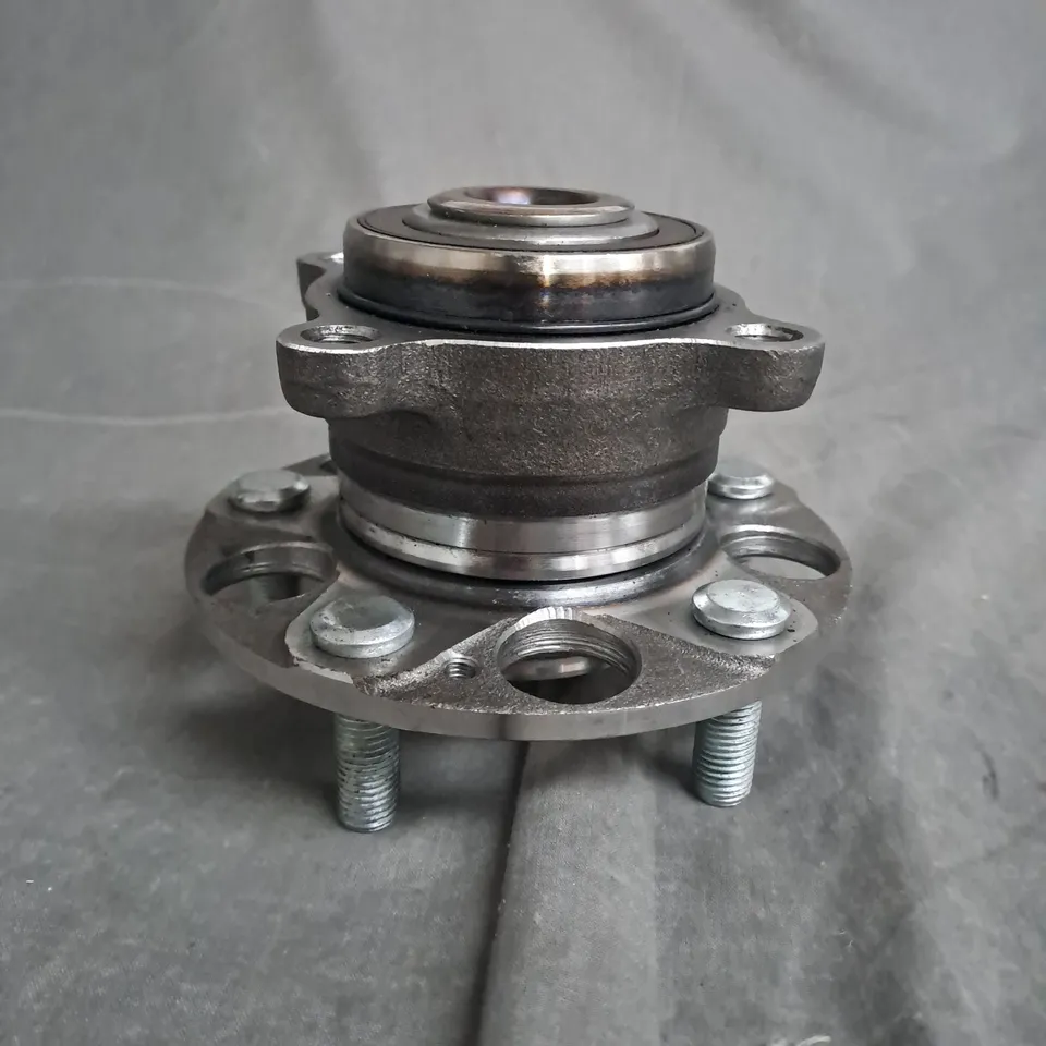 WHEEL HUB BEARING 