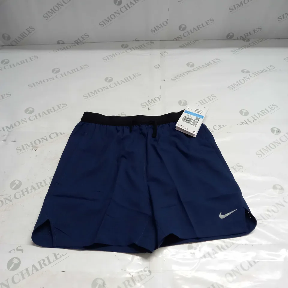 NIKE RUNNING SHORTS SIZE M