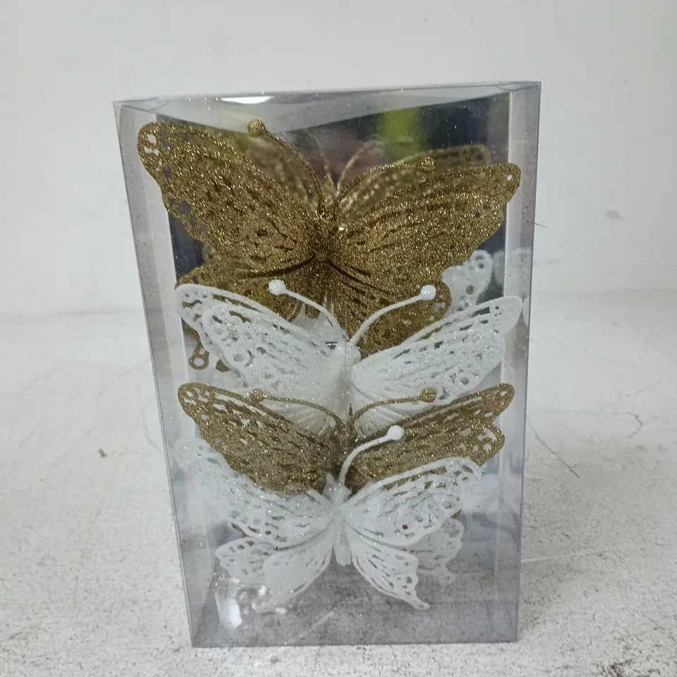 WHITE/GOLD BUTTERFLIES 4 X 15CM DECORATION BOXED