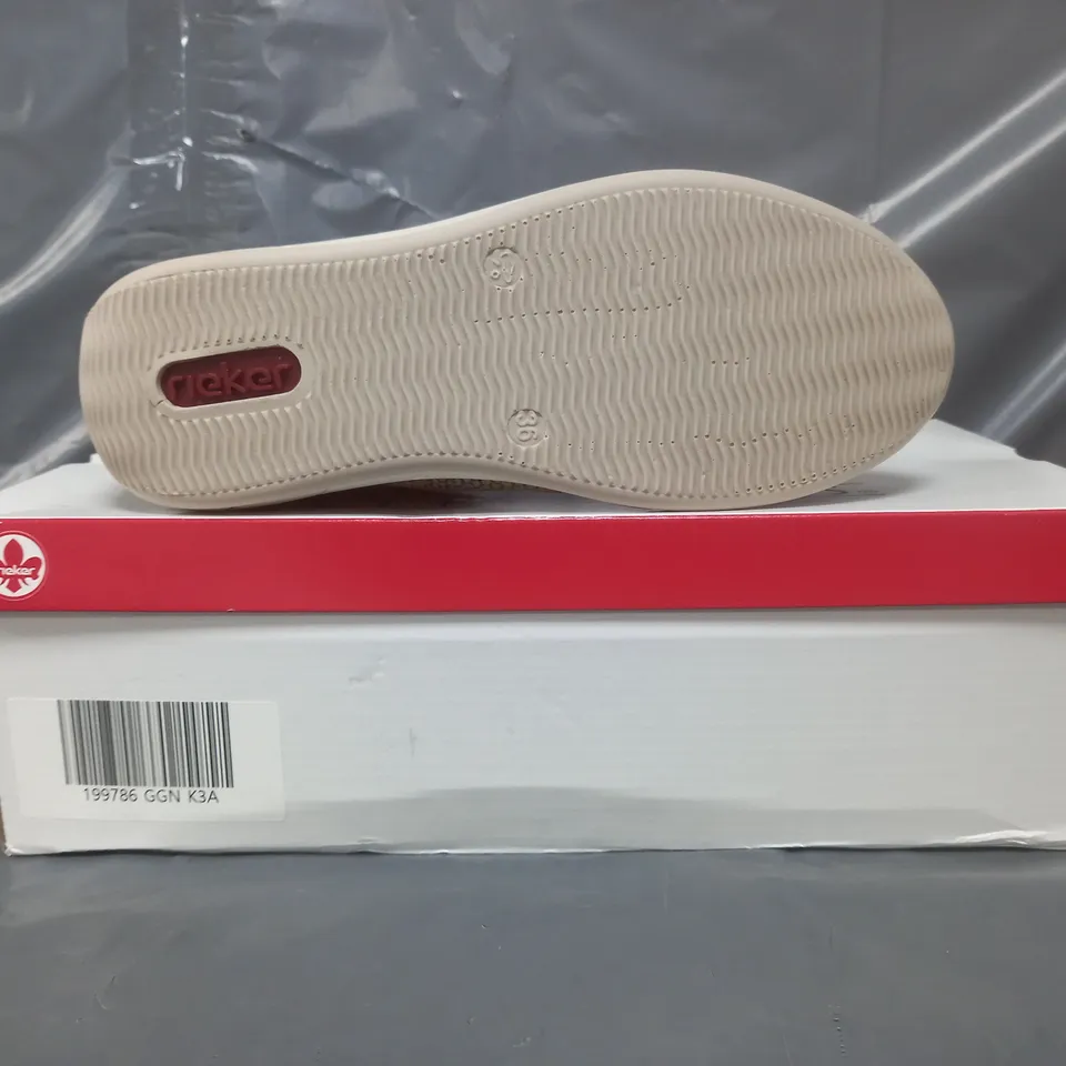 BOXED PAIR OF RIEKER TRAINERS IN GOLD SIZE 3.5