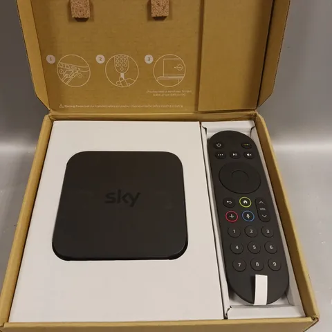 BOXED SKY STREAMING BOX WITH REMOTE CONTROL