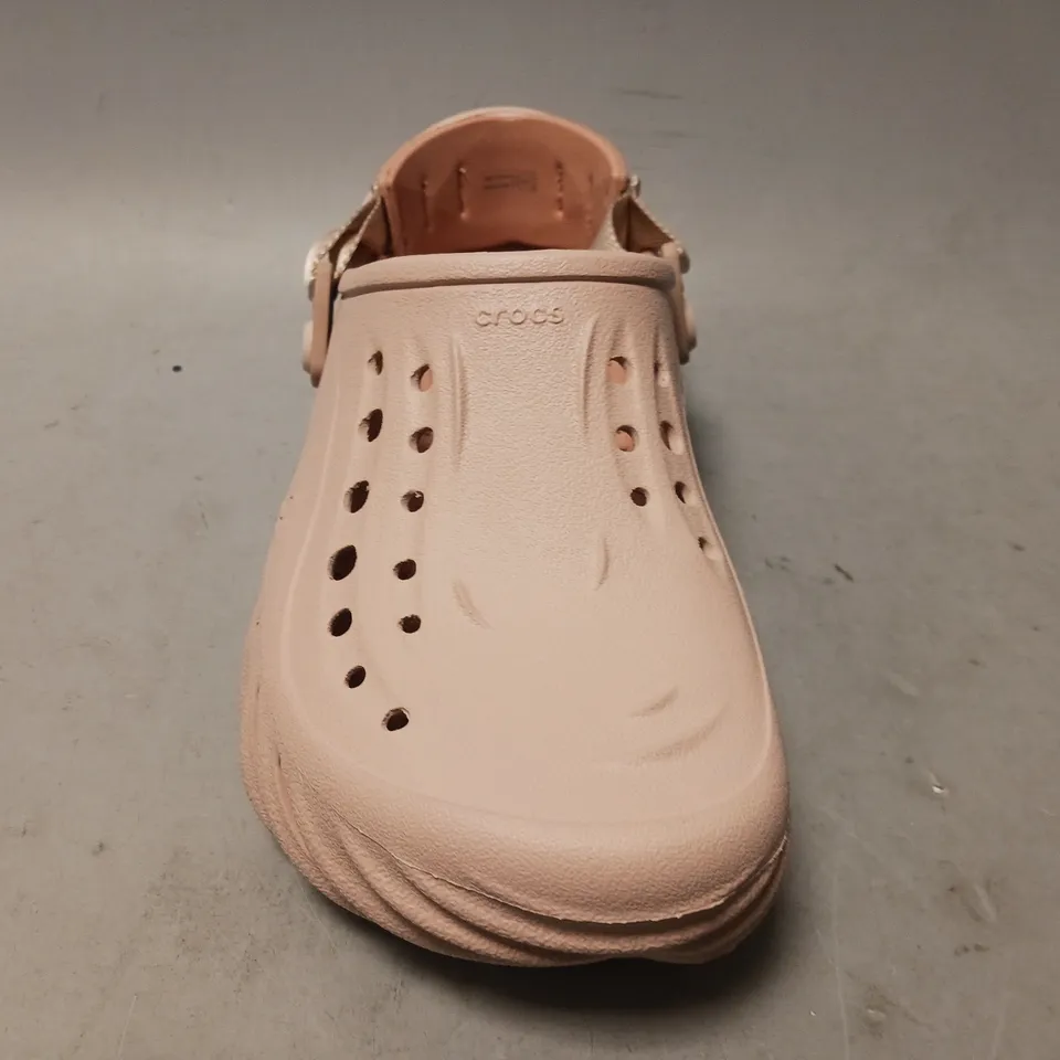 PAIR OF CROCS ECHO CLOGS IN PINK UK SIZE M5/W6