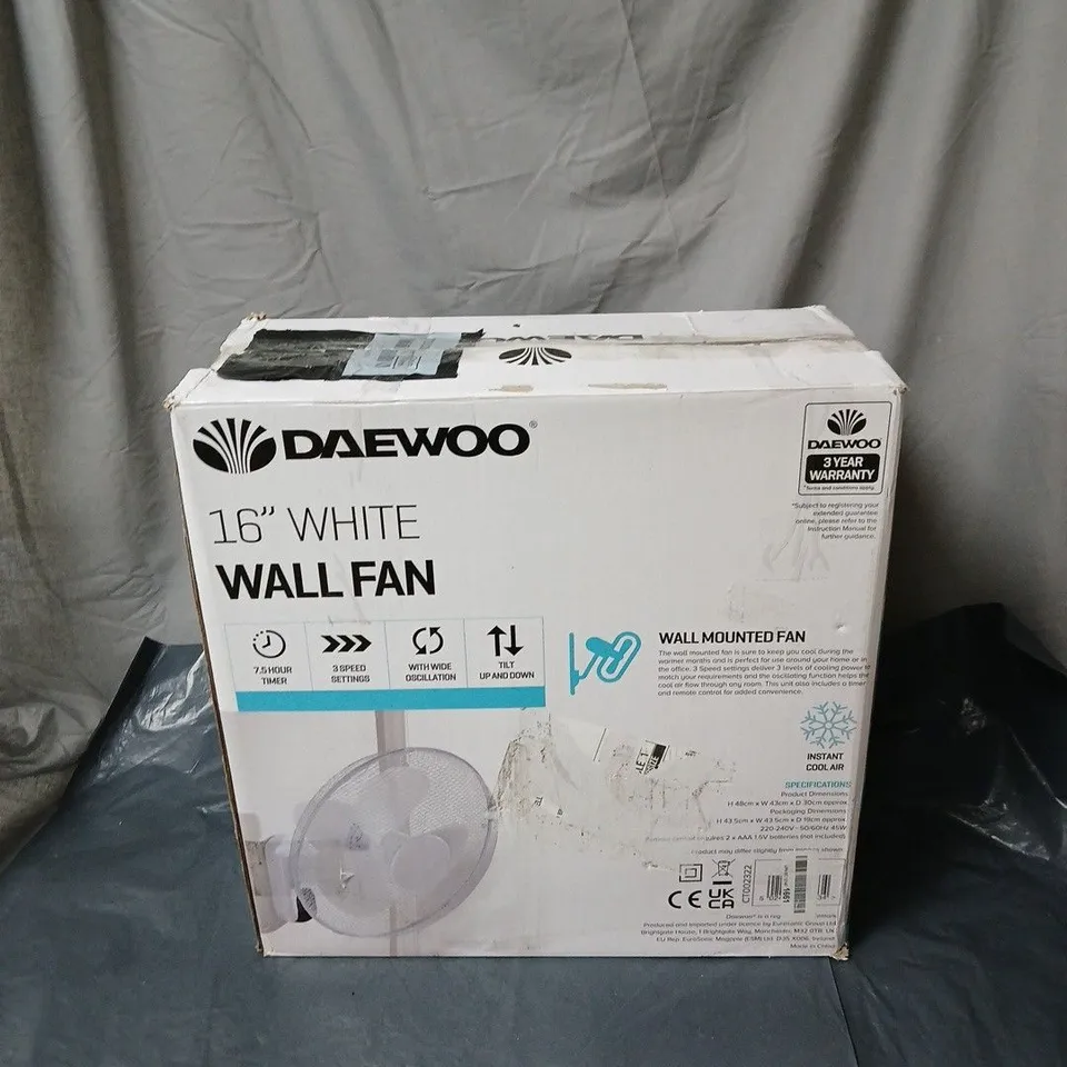 DAEWOO 16\" WHITE WALL FAN - WALL MOUNTED (BOXED)