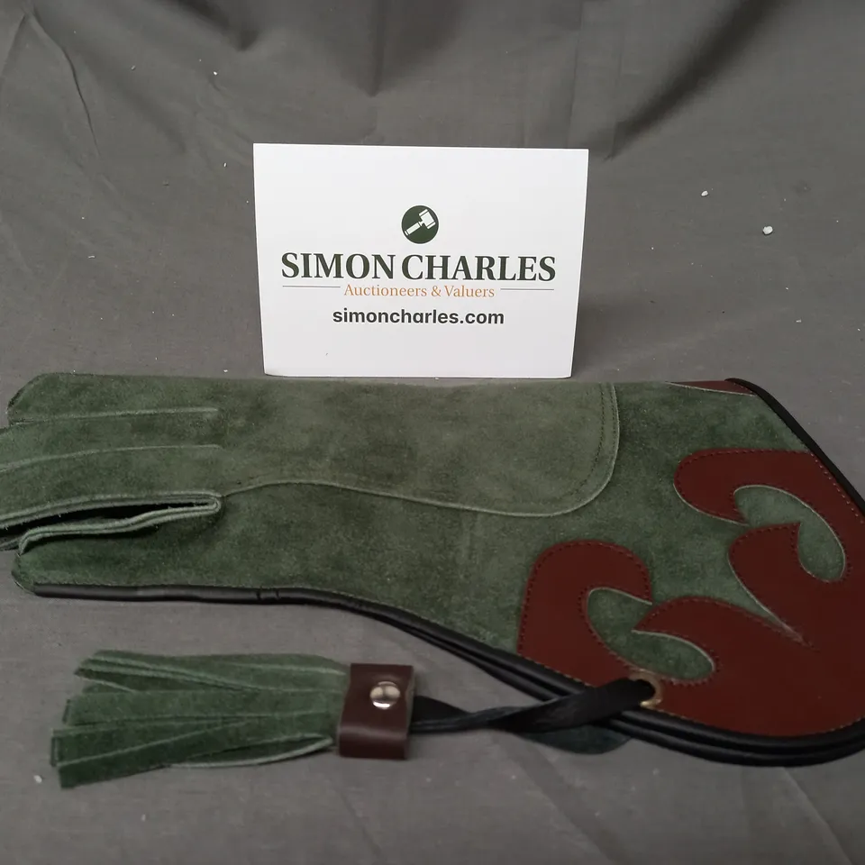 UNBRANDED LEFT HAND FALCONRY GLOVE IN GREEN/BROWN - SIZE SMALL
