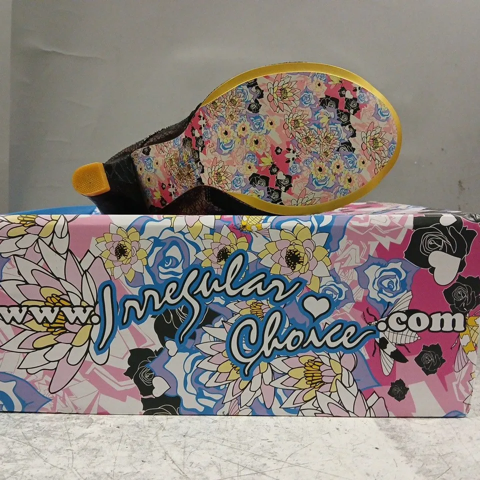 BOXED PAIR OF IRREGULAR CHOICE HEELED SHOES IN DARK METALLIC ROSE/BLACK W. JEWELLED CAT FACE DETAIL SIZE EU 38