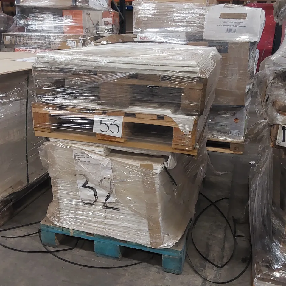 PALLET OF LARGE QUANTITY OF KITCHENS/BEDROOM REPLACEMENT CABINET DOOR/DRAWER/END PANELS IN ASSORTED SIZES