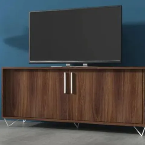 BRAND NEW BOXED OUT AND OUT PHANTOM TV UNIT OAK