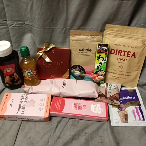 APPROXIMATELY 15 ASSORTED FOOD & DRINK ITEMS TO INCLUDE MYPROTEIN BROWNIE, GRIND COFFEE HOUSE BLEND, DIRTEA CHAI, ETC, ETC - COLLECTION ONLY