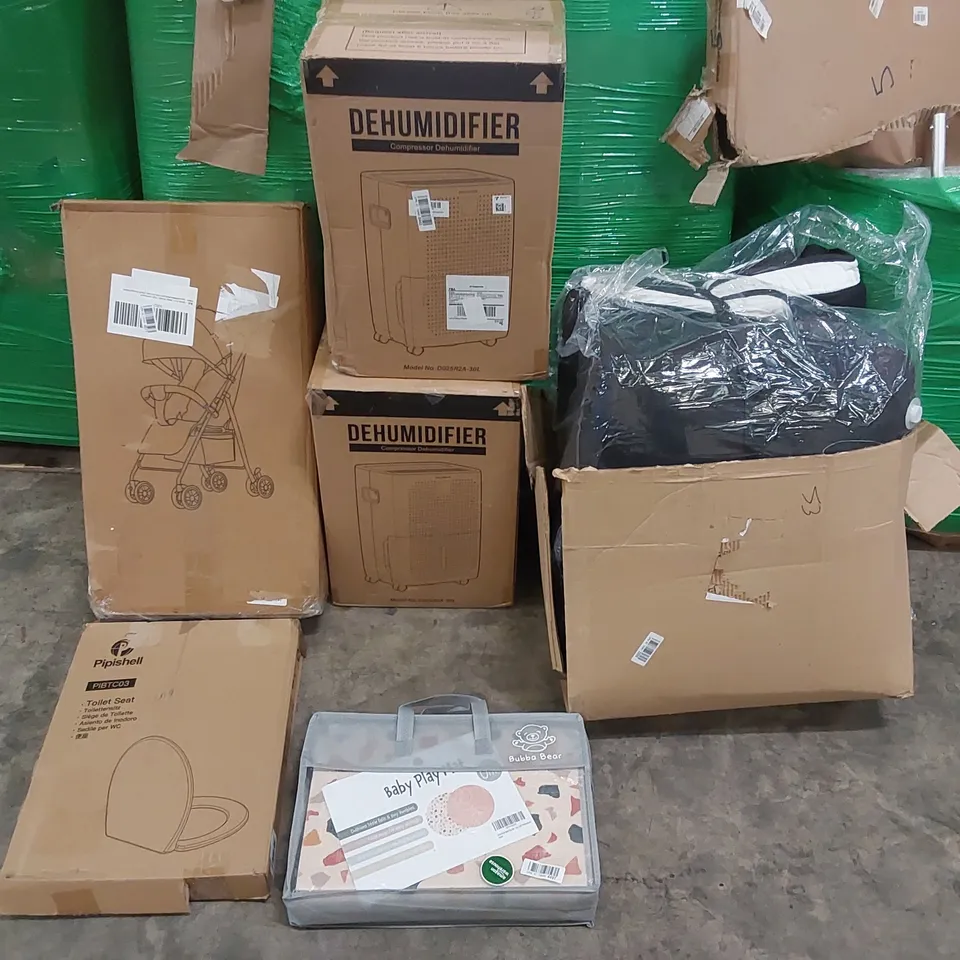 PALLET OF ASSORTED CONSUMER PRODUCTS TO INCLUDE: DEHUMIDIFIERS, PRAM, MATTRESS TOPPER, BABY PLAY MAT, TOILET SEAT ECT