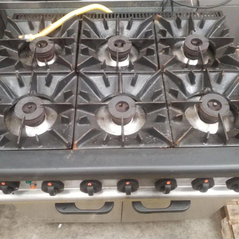 LINCAT OPUS OP7007N GAS 6 RING HOB WITH ELECTRIC FAN OVEN
