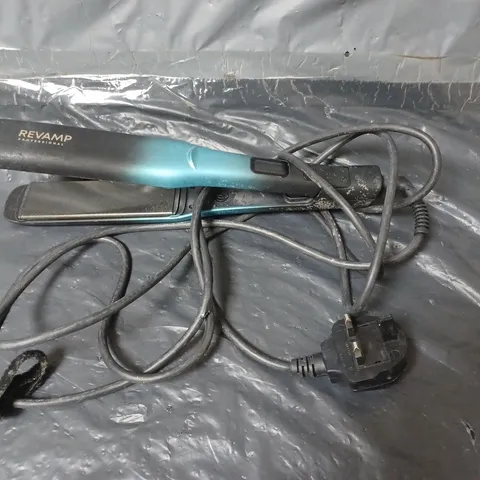 REVAMP WIDE ULTRA X SHINE CERAMIC HAIR STRAIGHTENER