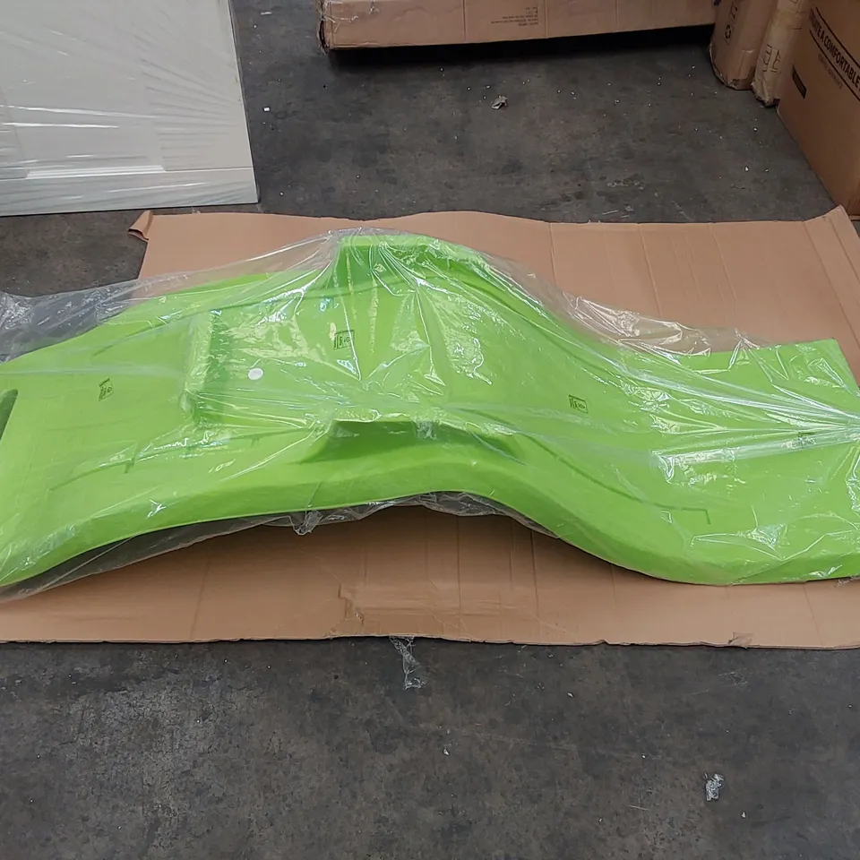 BAGGED SERENDIPITY CHAISE LOUNGER - GREEN (1 ITEM)