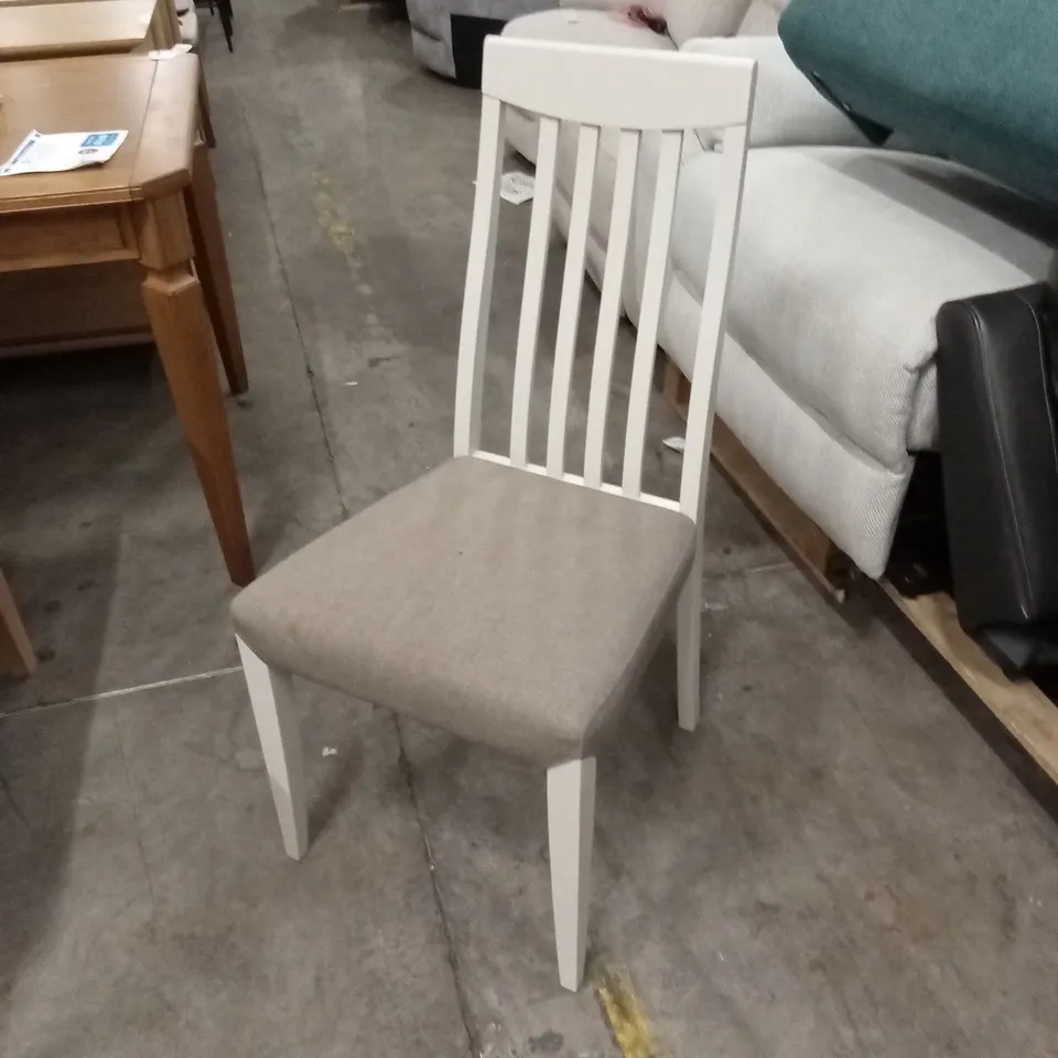 QUALITY DESIGNER BERGEN GREY WASHED SLAT BACK DINING CHAIR - TITANIUM FABRIC