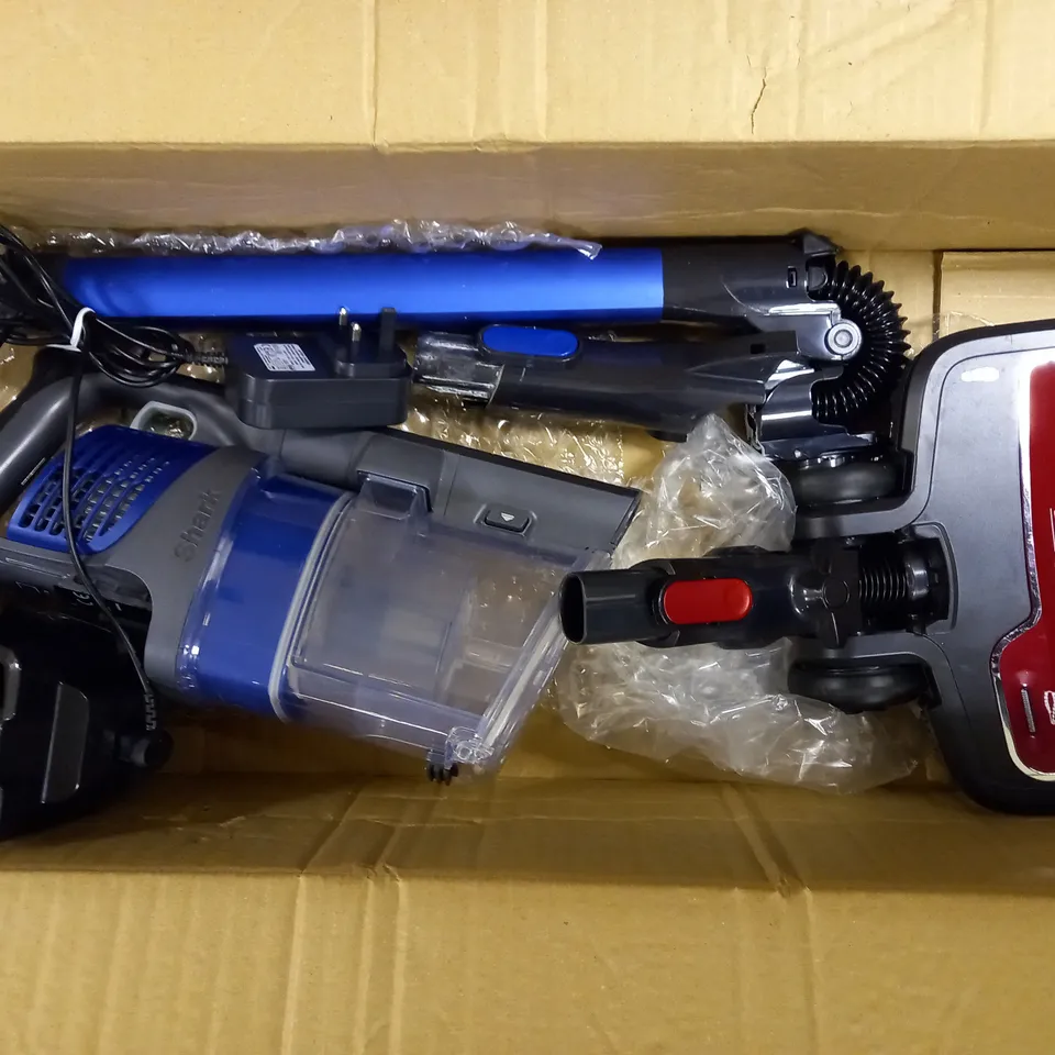 SHARK CORDLESS STICK VACUUM CLEANER 